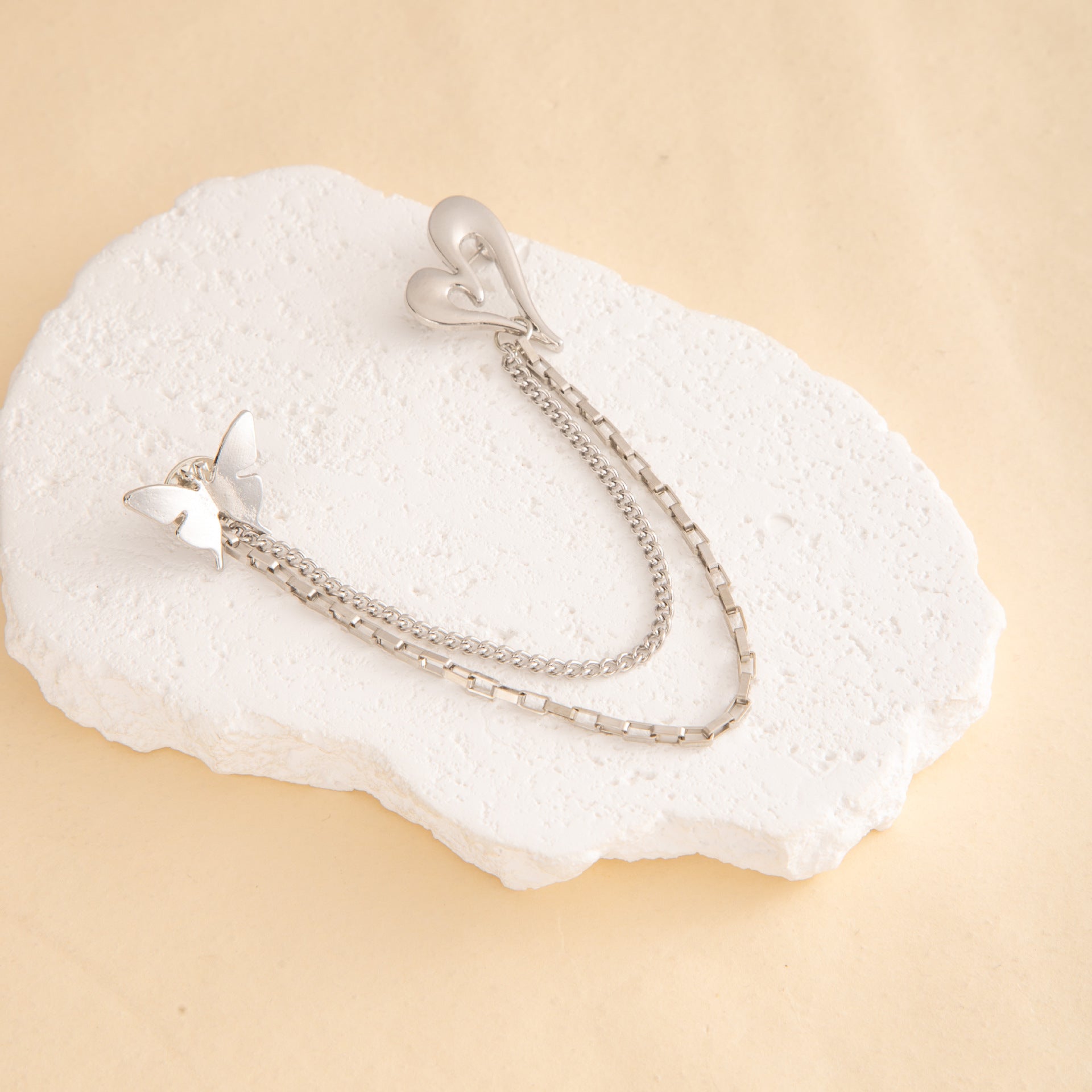 Hollow Heart & Butterfly Tassel Brooch, Minimalist Versatile Lapel Pin, Anti-Exposure Accessory For Suits & Dresses, Elegant Fashion Jewelry