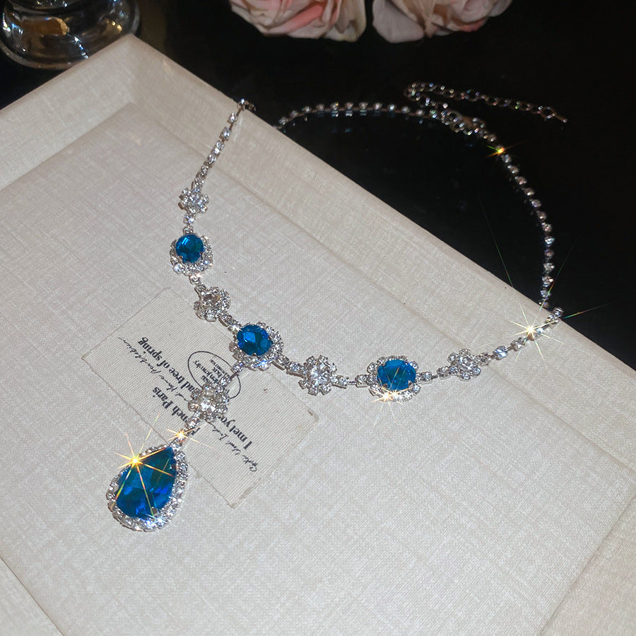 Leaf Zircon Waterdrop Earring And Necklace Set