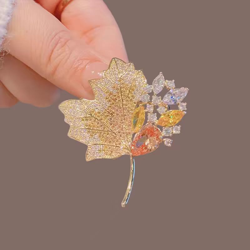 Fashionable Versatile High-end Korean-style Niche Design Premium Accessoryanti-exposure Brooch For Clothing