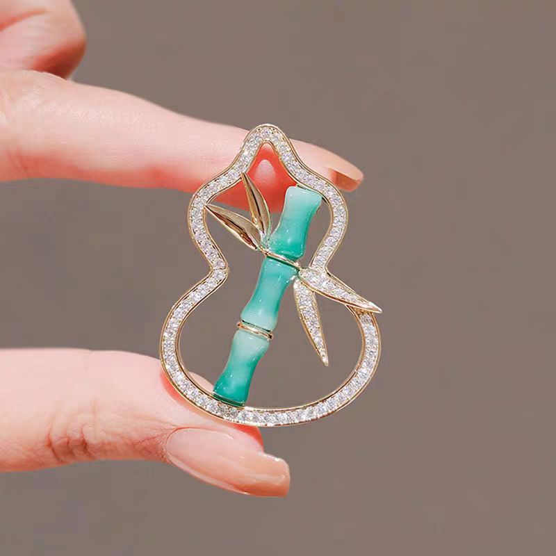 Fashionable Versatile High-end Korean-style Niche Design Premium Accessoryanti-exposure Brooch For Clothing